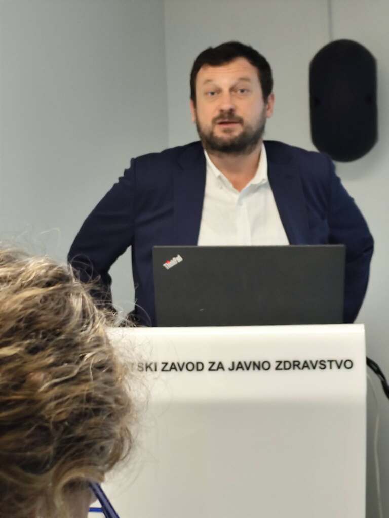 Konferencija-Lived-experience-and-QualityRights-program-Croatian-Achievements-and-Challenges-Udruga-Feniks-Split (11) Konferencija-Lived-experience-and-QualityRights-program-Croatian-Achievements-and-Challenges-Udruga-Feniks-Split